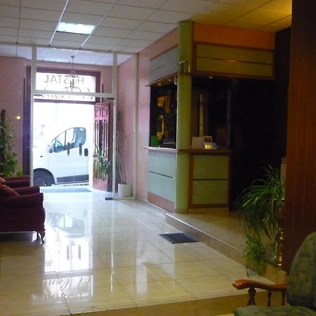 Hostal El Centro Huesca Kültér fotó