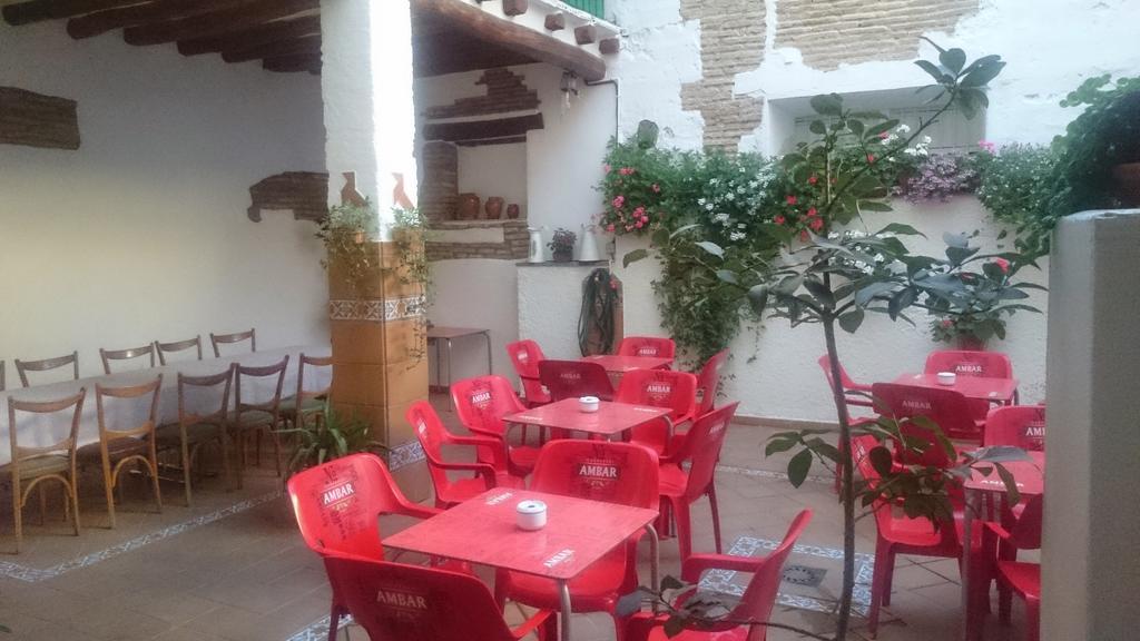 Hostal El Centro Huesca Kültér fotó
